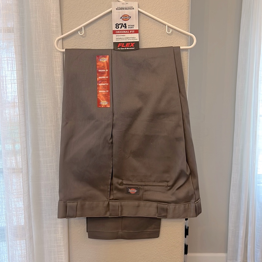 Dickies Grey 874 Mens Work Pant, Original Fit. 44 x 32.